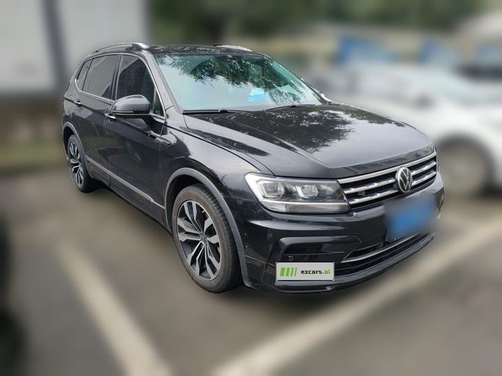 Tiguan L 2021 330TSI AT RWD R-Line photo 3