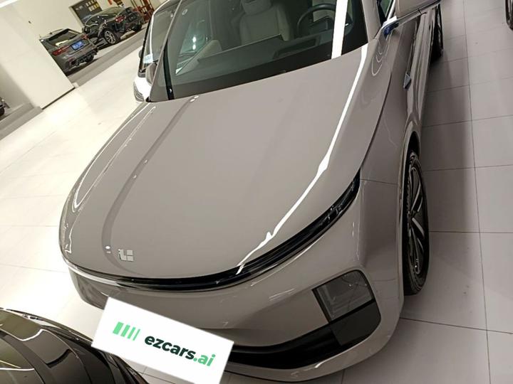 Li Auto L6 2024 Max photo 2