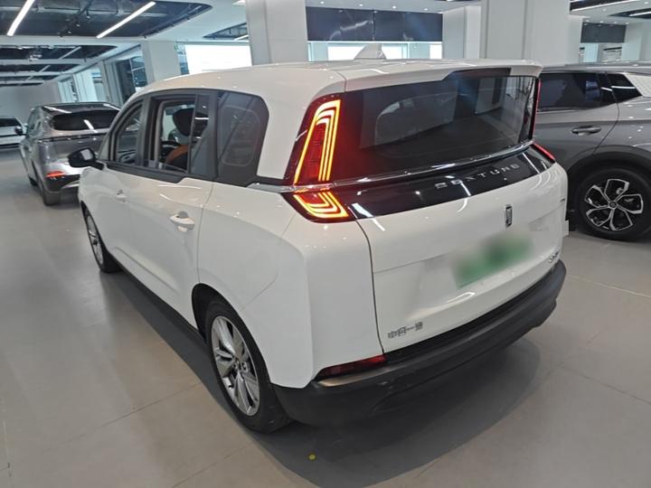 Bestune NAT 2023 PRO 425km photo 4