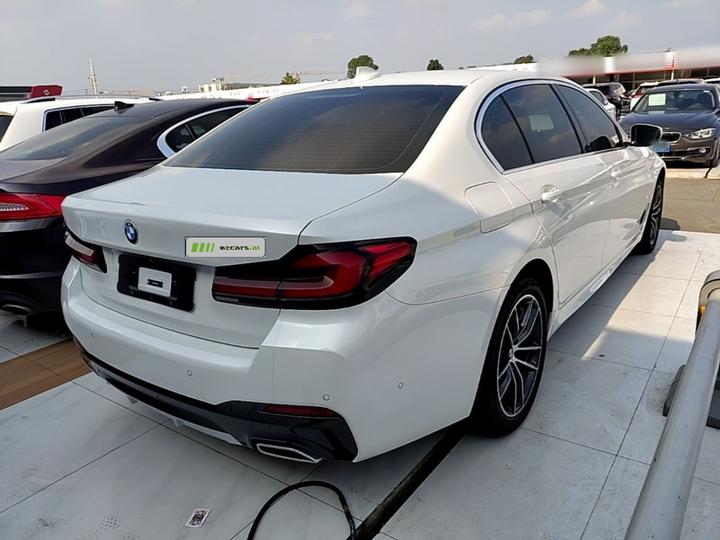 5 Series 2022 Facelift 525Li M Sport Package photo 4