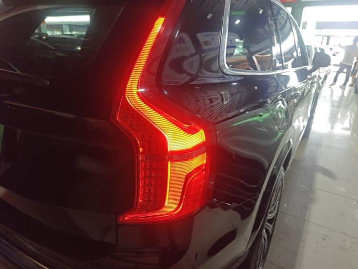 XC90 2021 B6 Luxury 7-Seater photo 7