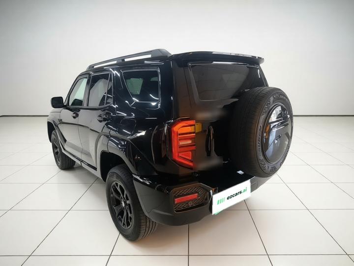 400 EV 2026 Hi4-T Smart photo 4
