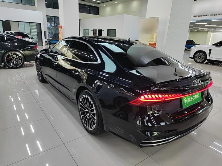 A7L 2024 45 TFSI Luxury photo 4