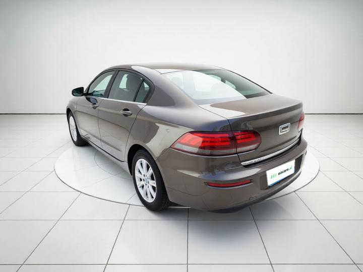 3 2014 Sedan 1.6L AT photo 4