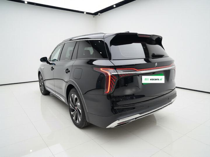 HS7 PHEV 2024 2.0T PHEV AWD 6-Seater photo 4