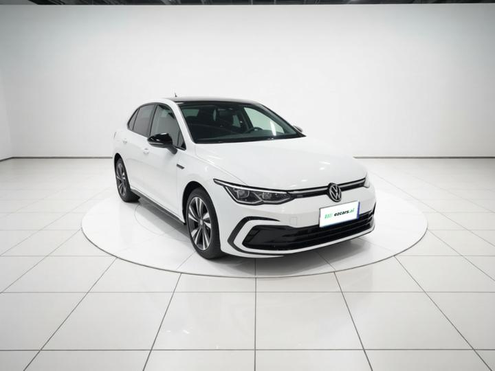 Golf 2023 Facelift 280TSI DSG R-Line Lite photo 3