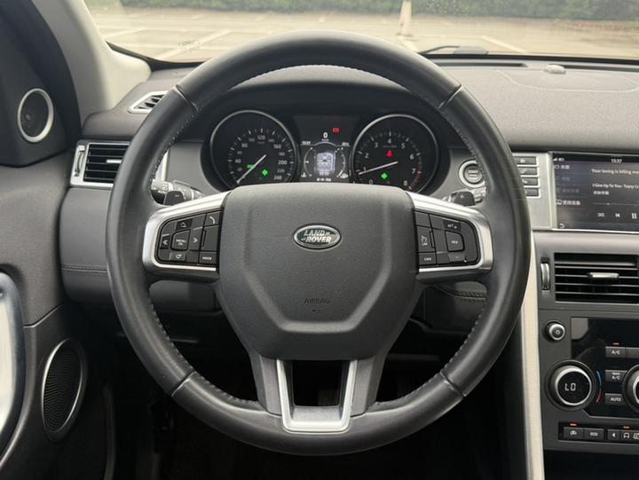 Discovery Sport 2017 2.0T SE photo 3