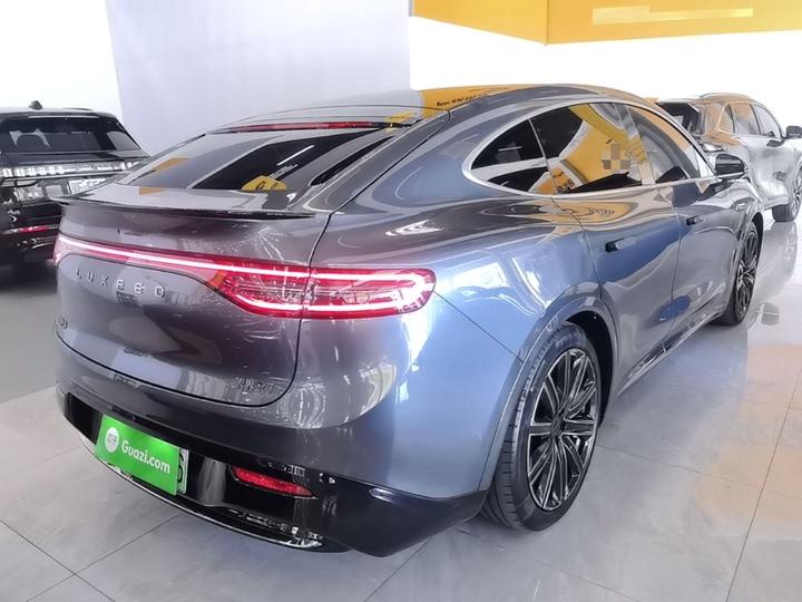 HIMA Luxeed R7 2024 EV 736km UItra photo 4