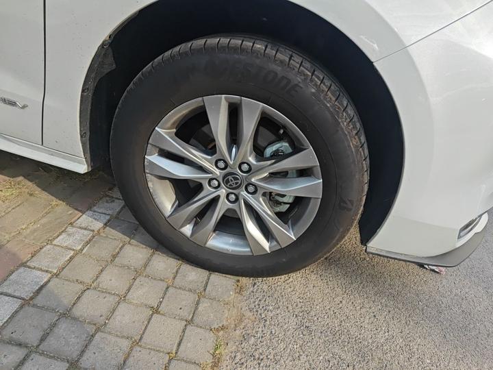 Sienna 2024 2.5L Hybrid Comfort photo 8