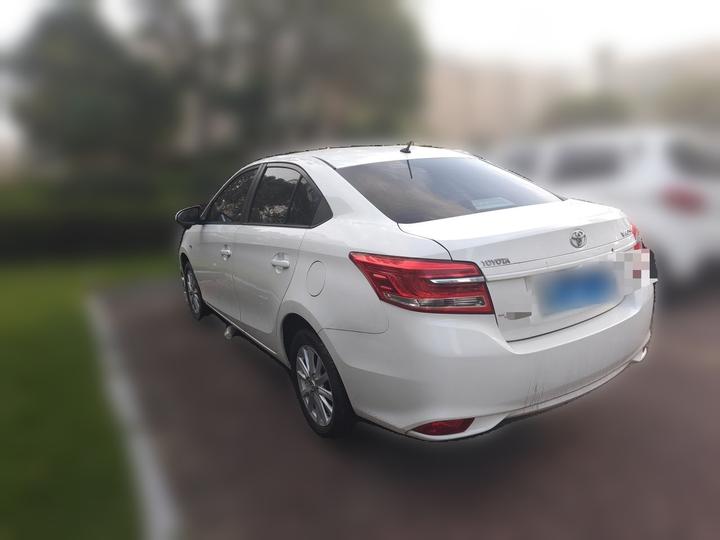 Vios 2017 1.5L CVT photo 4