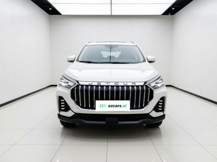 X90 PLUS 2024 1.6TD DCT 7-Seater photo 2