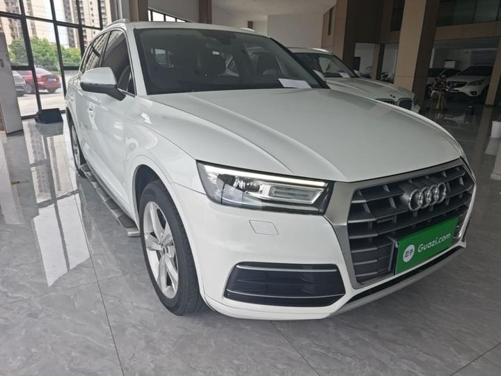 Q5L 2018 40 TFSI Progressive China V photo 3
