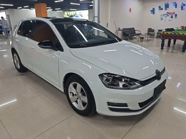 Golf 2017 230TSI AT Comfort Anniversary Edition photo 3
