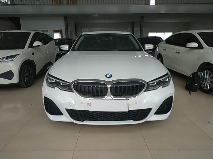 3 Series 2022 320Li M Sport Package photo 2