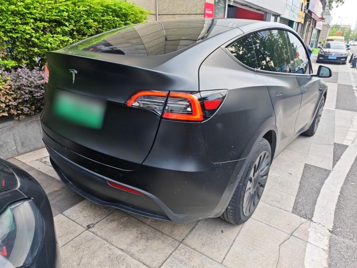 Model Y 2022 Facelift RWD photo 4