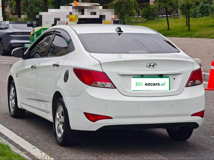 Verna 2014 1.4L AT Smart GLS photo 4