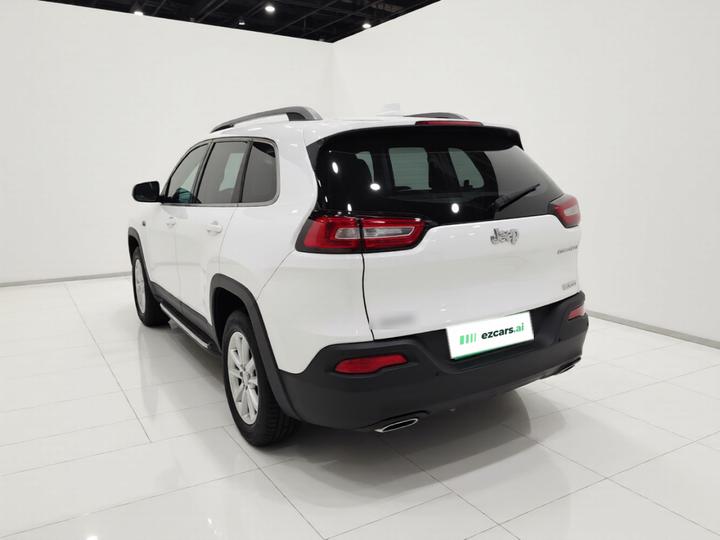 Cherokee 2016 2.4L Leading Smart photo 4