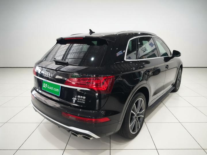Q5L 2022 Facelift 45T Luxury Dynamic photo 4