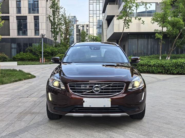 XC60 2015 T5 AWD photo 2