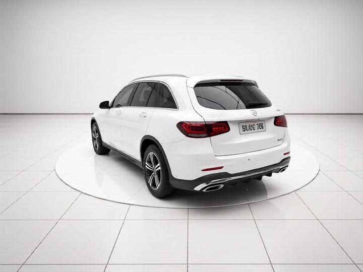 GLC 2020 GLC 260 L 4MATIC Luxury photo 4