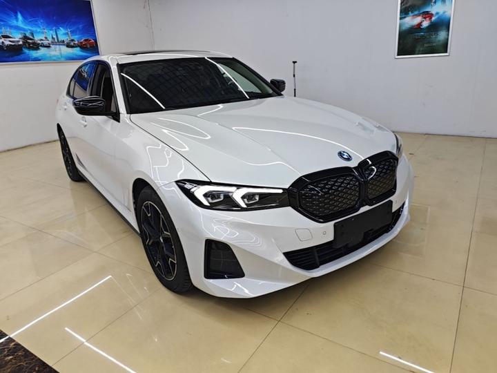 i3 2026 eDrive 40 L M Night Package photo 3
