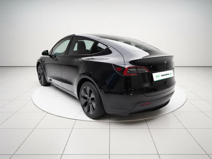Model Y 2023 RWD photo 4