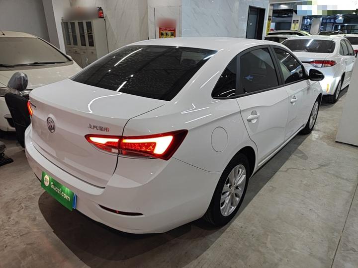 Excelle 2021 Classic 1.5L AT Elite photo 4