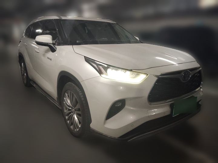 Highlander 2022 Hybrid 2.5L AWD Supreme 7-Seater photo 3