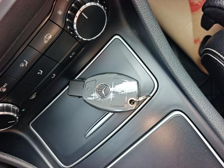 GLA 2018 GLA 220 4MATIC Sport photo 8