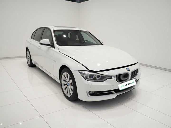 3 Series 2013 Facelift 320Li Luxury Design Package photo 3