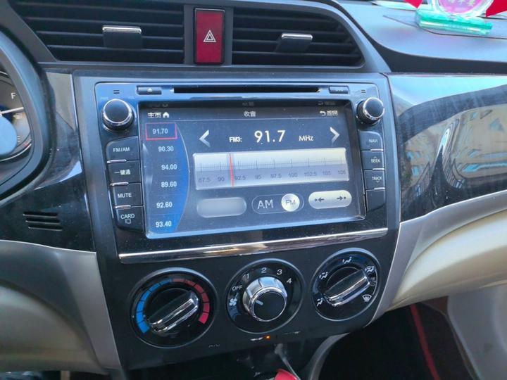 Crider 2013 1.8L MT Comfort photo 5