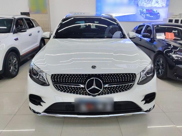 GLC 2017 GLC 260 4MATIC Luxury photo 2