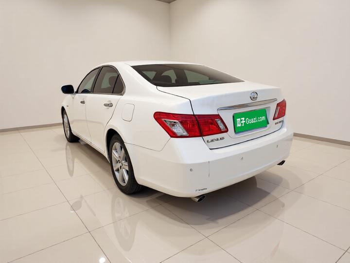 ES 2006 350 Luxury photo 4