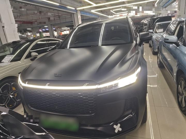 Li Auto ONE 2020 EREV 6-Seater photo 2
