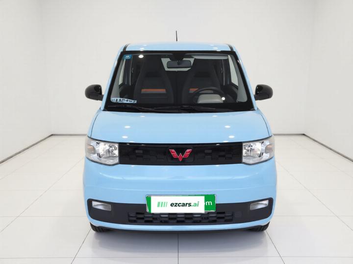Hongguang MINIEV 2020 NCM photo 2