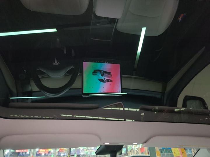Model Y 2022 RWD photo 7