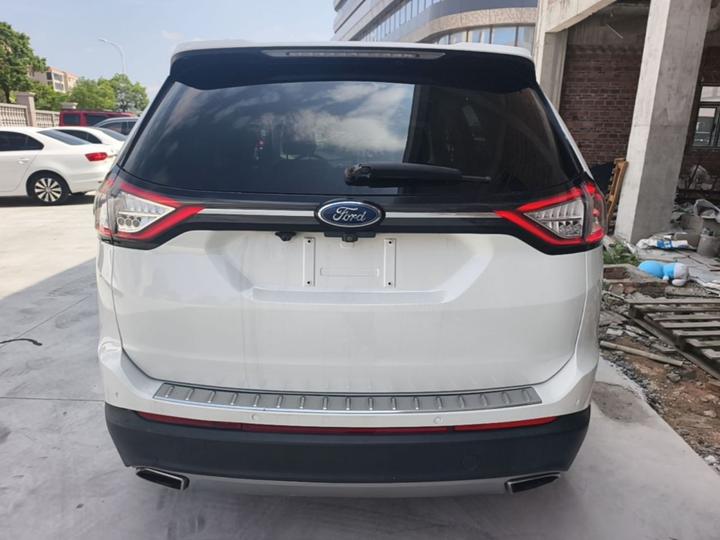 Edge 2015 2.0T GTDi RWD photo 3