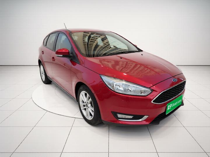 Focus 2015 Hatchback EcoBoost 125 AT photo 3