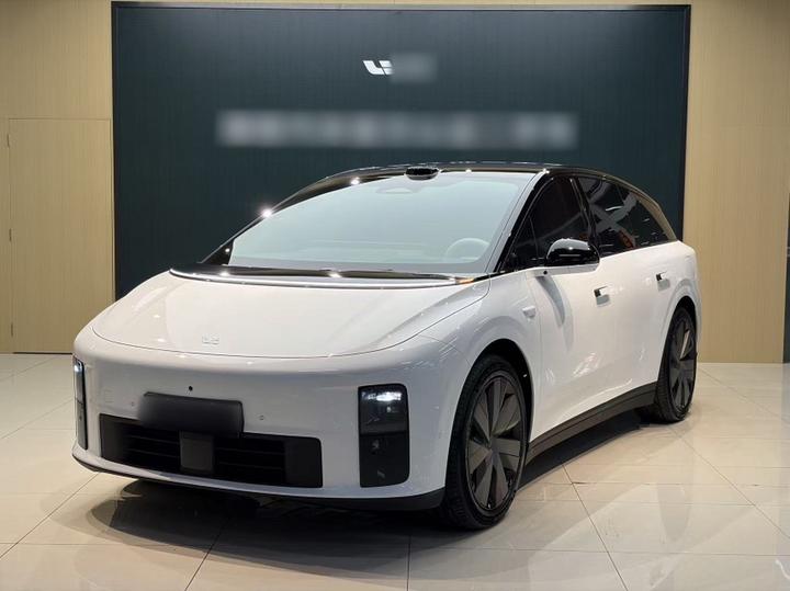 Li Auto i6 2025 AWD Standard