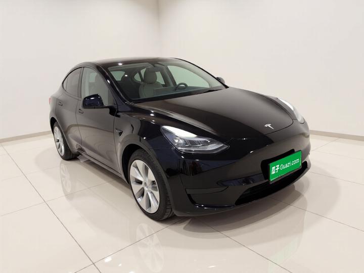 Model Y 2022 Facelift RWD photo 3