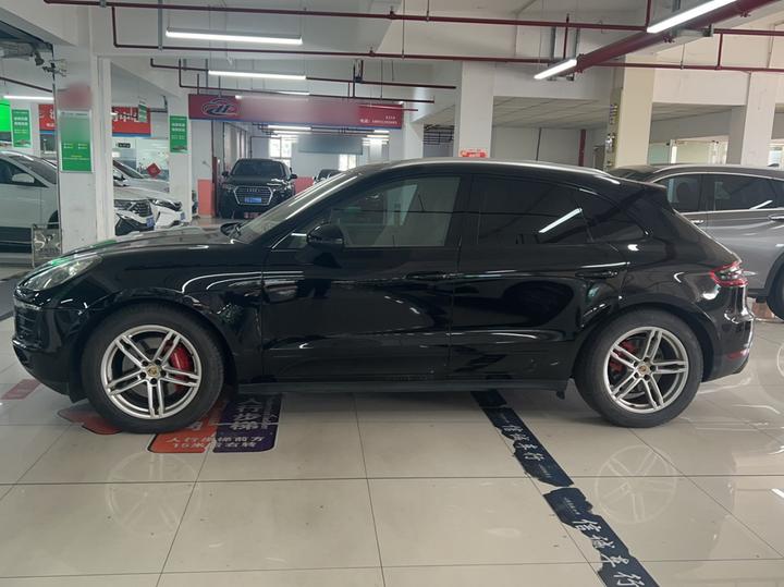 2014 Macan S 3.0T photo 3
