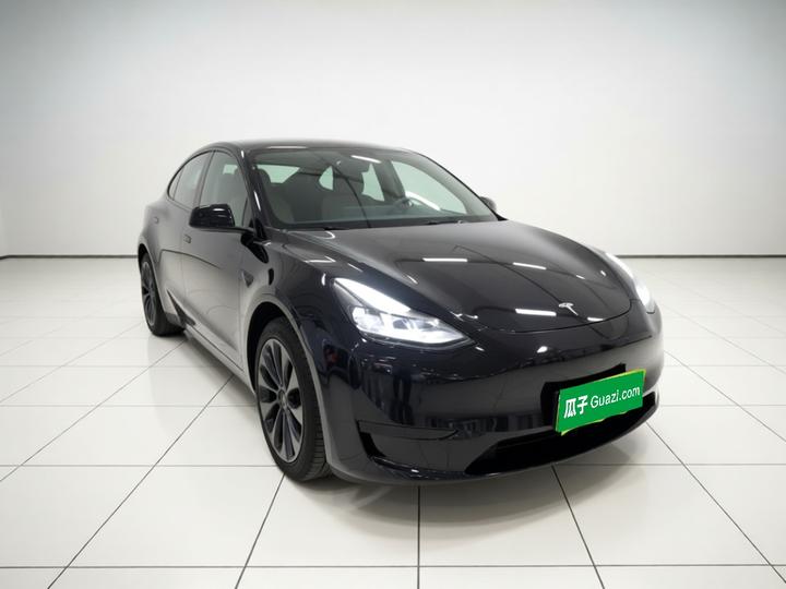 Model Y 2023 RWD photo 3