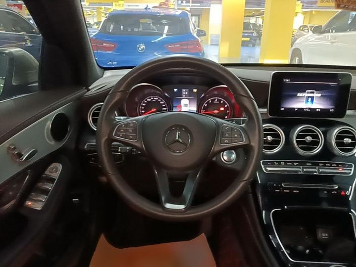 GLC 2019 GLC 200 L 4MATIC photo 6