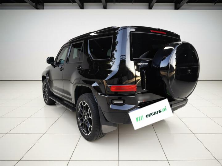 700 EV 2024 Hi4-T photo 4