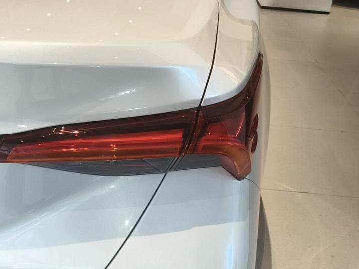 Avalon 2023 Hybrid 2.5L Luxury photo 7
