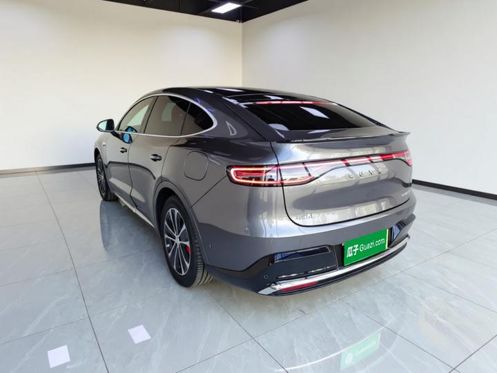 HIMA Luxeed R7 2025 EREV 331km Ultra photo 4