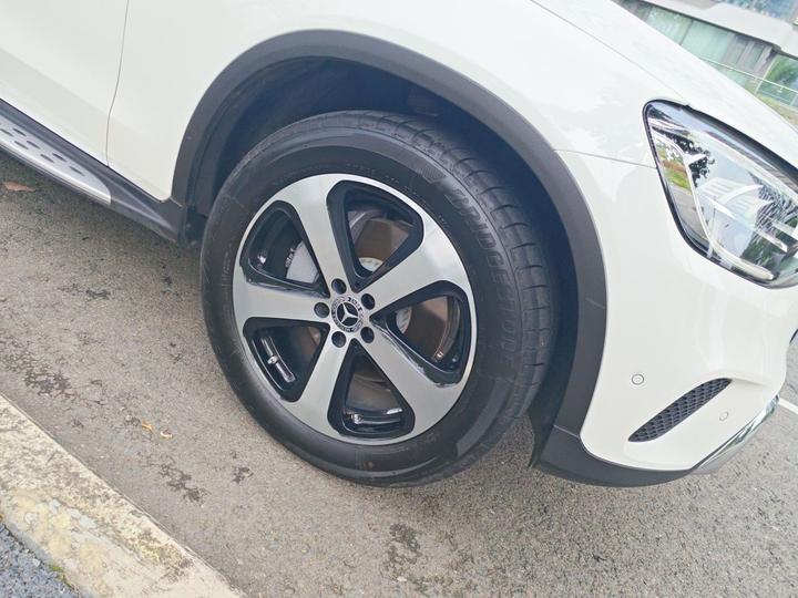 GLC 2022 Facelift GLC 260 L 4MATIC Dynamic photo 8