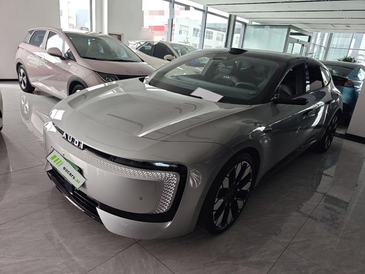 AUDI E5 Sportback 2026 Flagship quattro