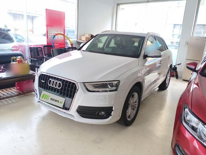 Q3 2015 35 TFSI quattro Tech