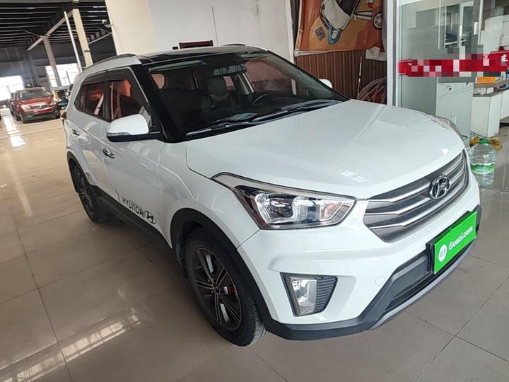 ix25 2015 1.6L AT RWD Smart GLS photo 2